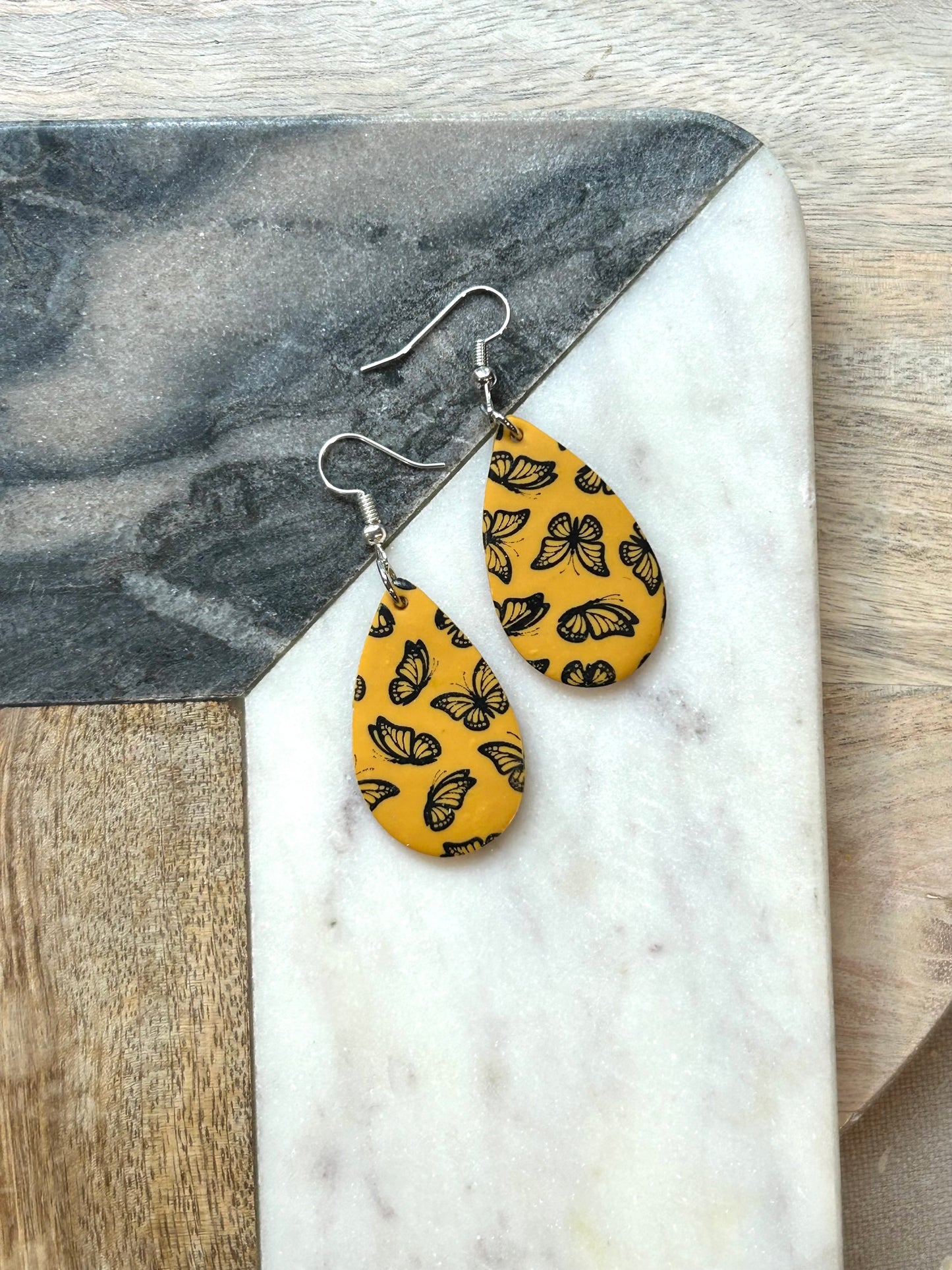 Patterned Teardrop